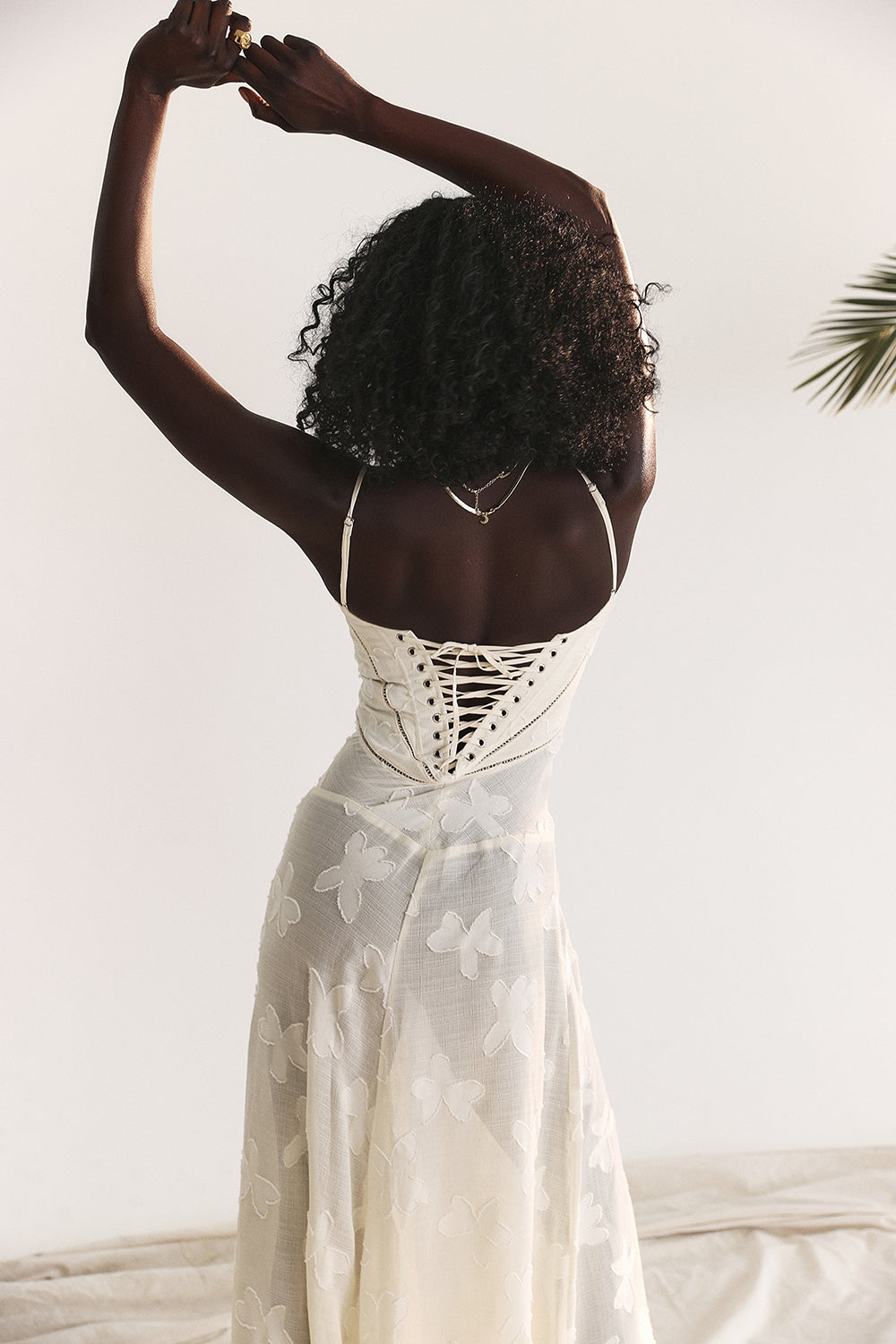 Elvina maxi-jurk zonder rug met borduursel | Luchtig, elegant & ideaal voor de zomer