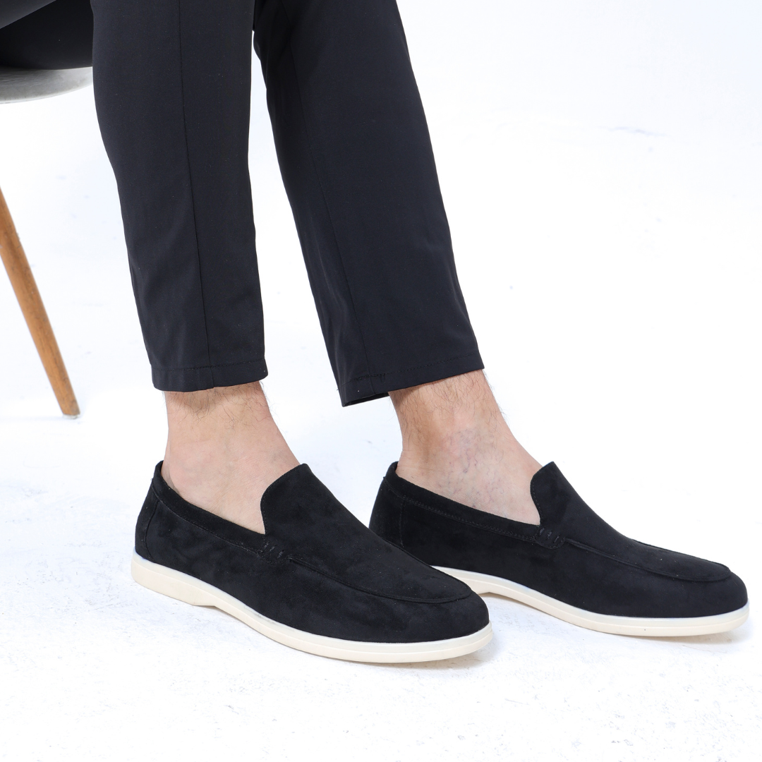 Old Money suède loafers