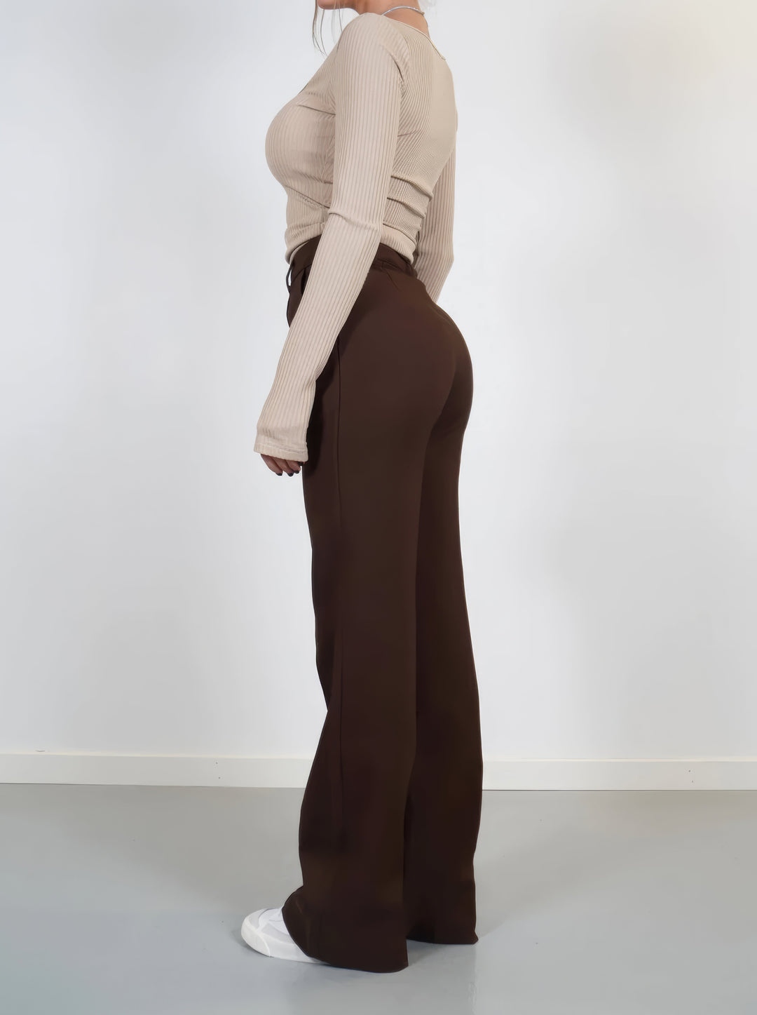 Lena Casual Wide Leg Trousers – Hoog-Taille Broek met Wijde Pijpen voor Veelzijdige Stijl