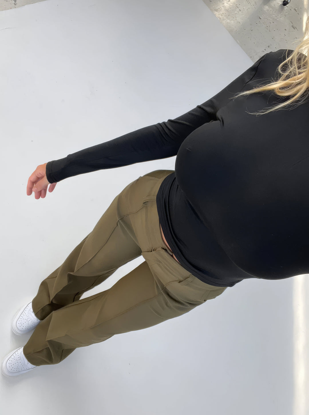 Lena Casual Wide Leg Trousers – Hoog-Taille Broek met Wijde Pijpen voor Veelzijdige Stijl