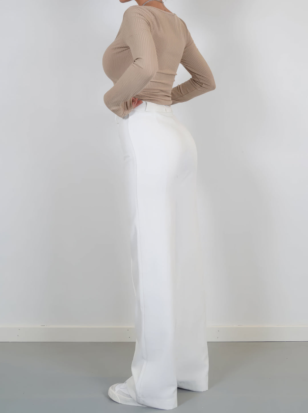 Lena Casual Wide Leg Trousers – Hoog-Taille Broek met Wijde Pijpen voor Veelzijdige Stijl