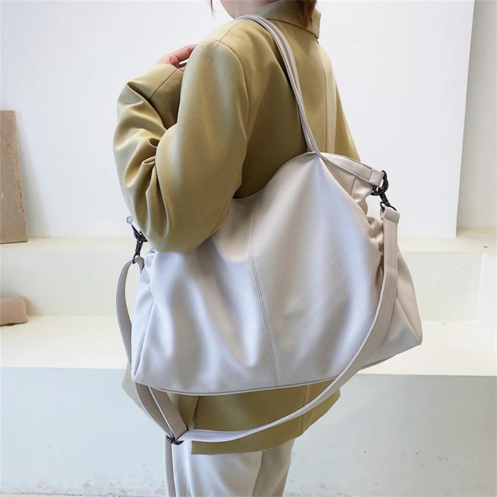 Ines Leren Schooltas | Ruimte voor Boeken & Laptop, Diverse Stijlen  Productbeschrijving: