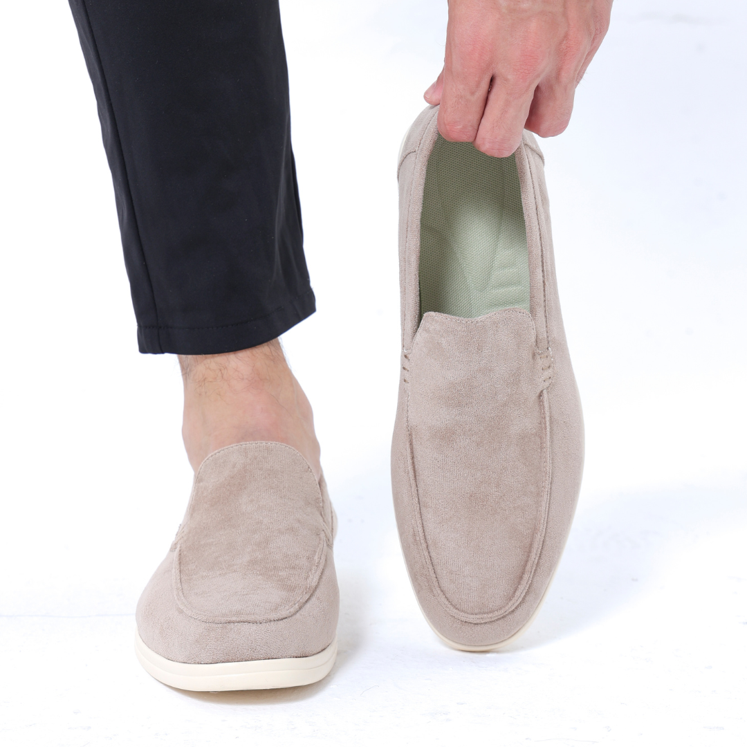 Old Money suède loafers