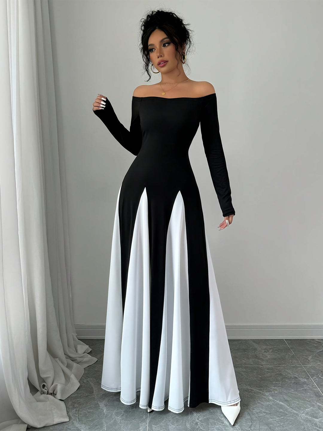 Melodia damesjurk met open schouders | lange mouwen & adembenemende elegantie
