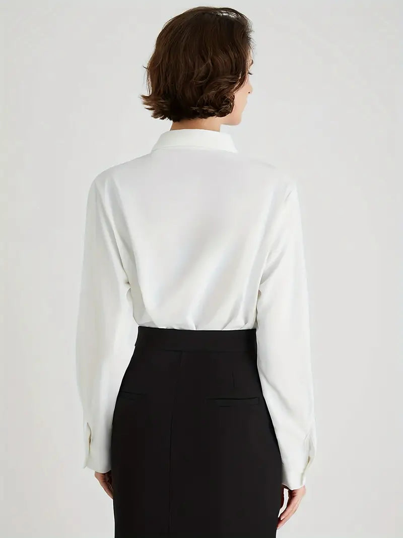 Livia | Elegante Vrouwenblouse met Verborgen Sluiting - Chic en Comfortabel