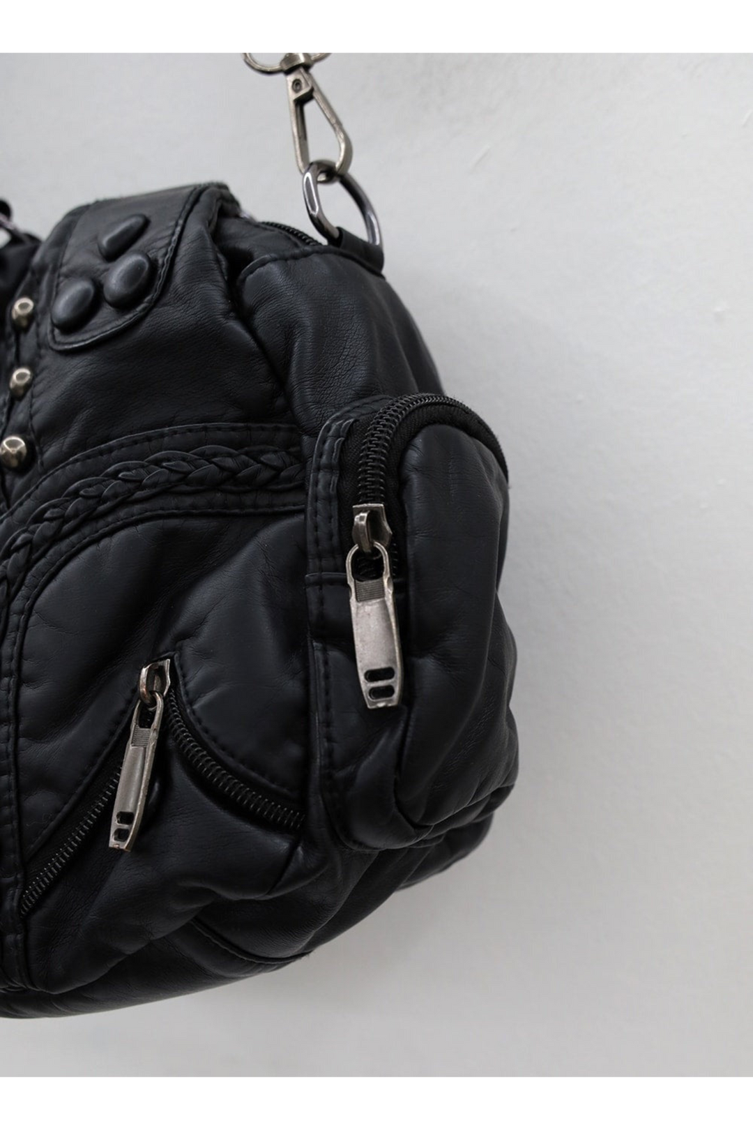 Maritess Elegante en Functionele Zwarte Tas voor Vrouwen | Gedurfd en Praktisch