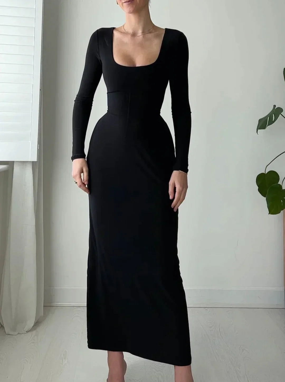 Mireille Elegante Bodycon Jurk met Koord en Sculpting Effect