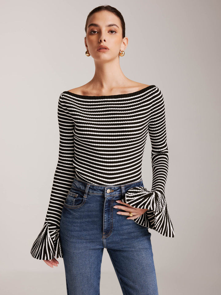 Isalie | Elegante geribde top met open schouders & uitlopende mouwen | Chic & modern