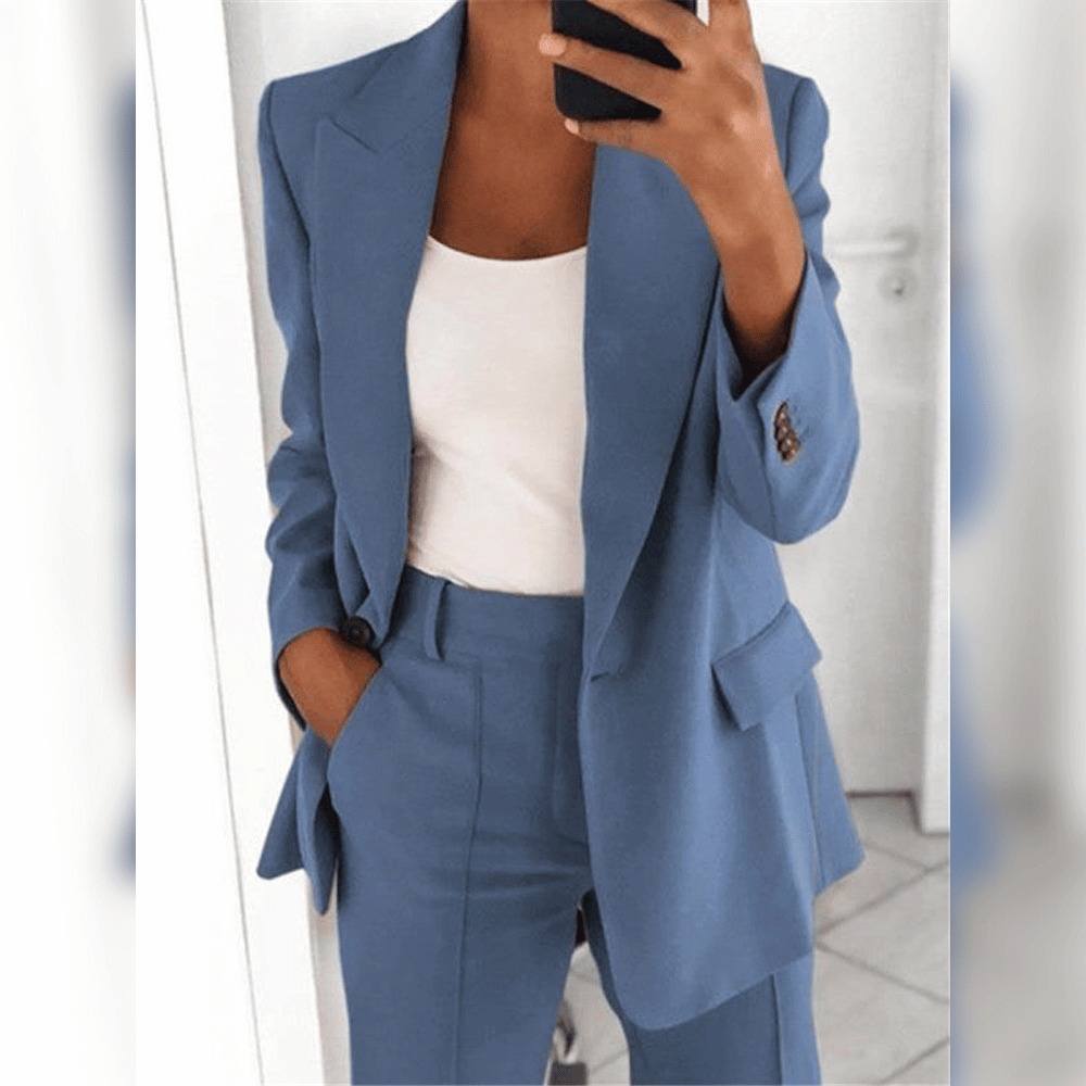 Ella Elegant en Comfortabel Kostuum voor Alle Gelegenheden, Combineert Stijl en Welzijn