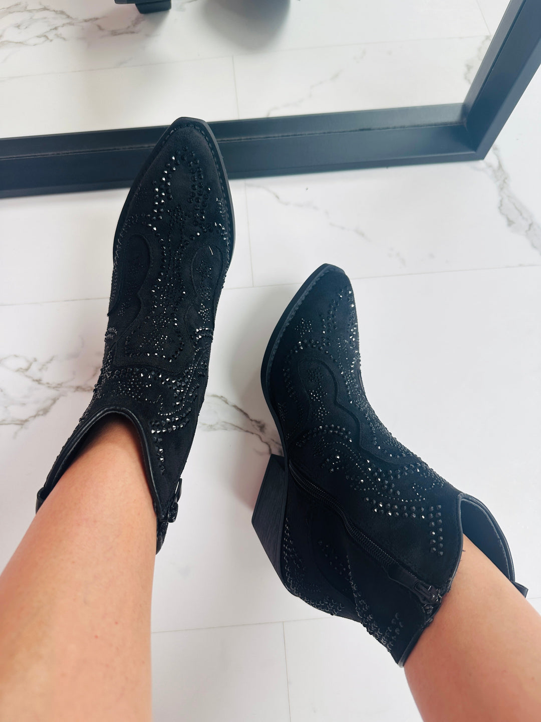 Delphine I Black Boots
