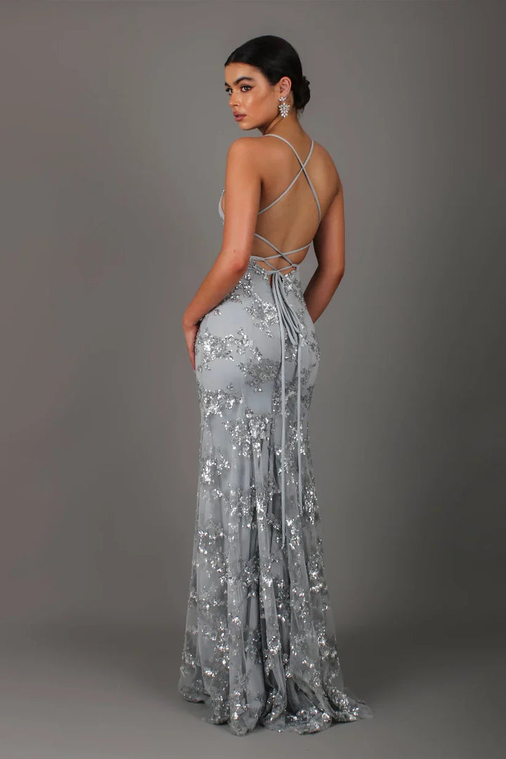 Avondjurk met Glitterapplicaties in Aansluitend Model voor Elegantie en Glamour