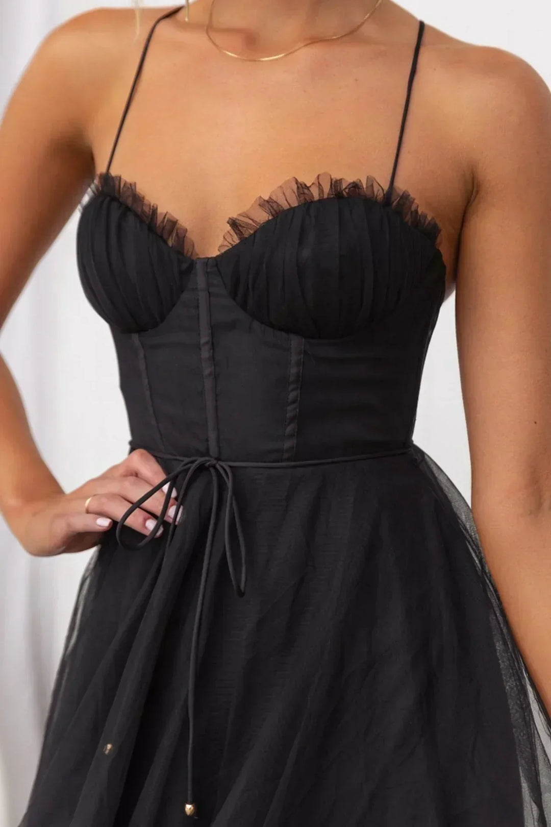 Alessia Mesh Corset Dress | Kanten Hemdje voor een elegante look