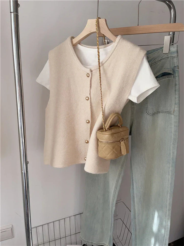 Adeline - Geraffineerd gilet met knopen, ideaal voor een klassieke stijl