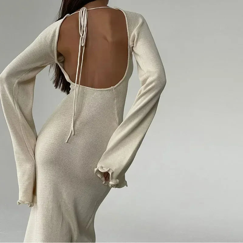 Lena Elegante Maxi Gebreide Jurk | Open Rug & Subtiele Uitsprongen
