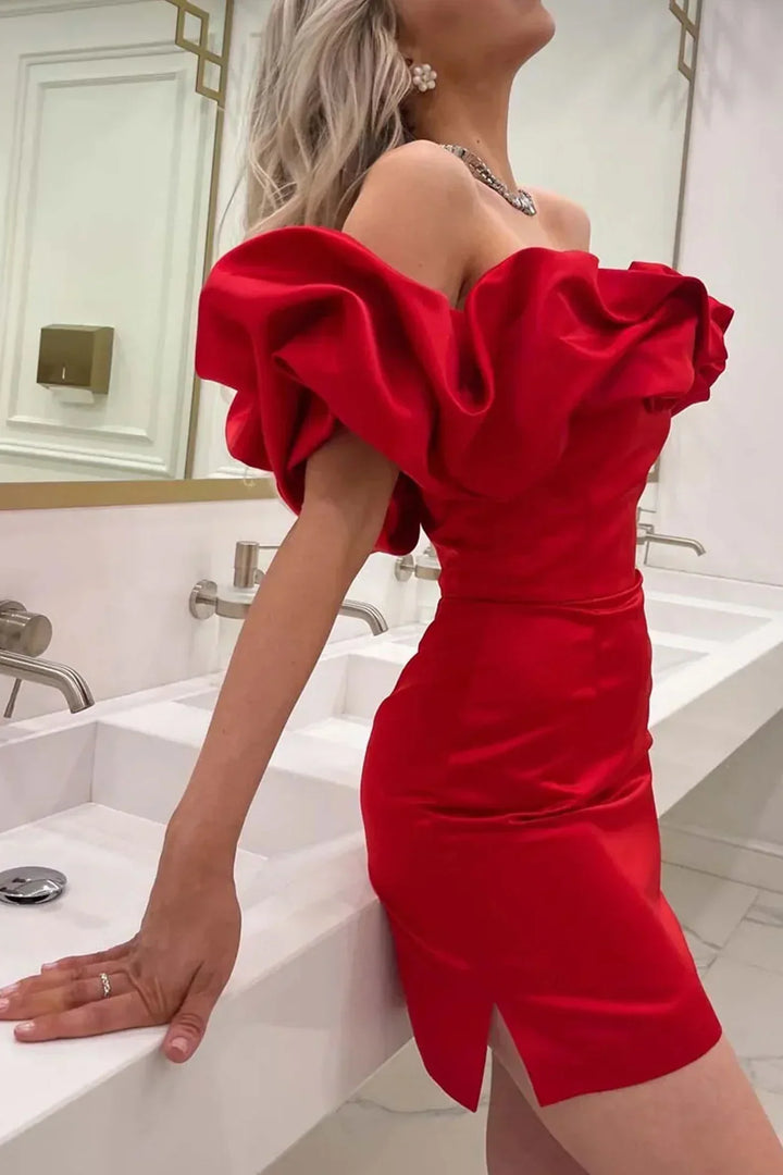 Alina Mini Satijnen Jurk Blote Schouders & Elegante Ruches