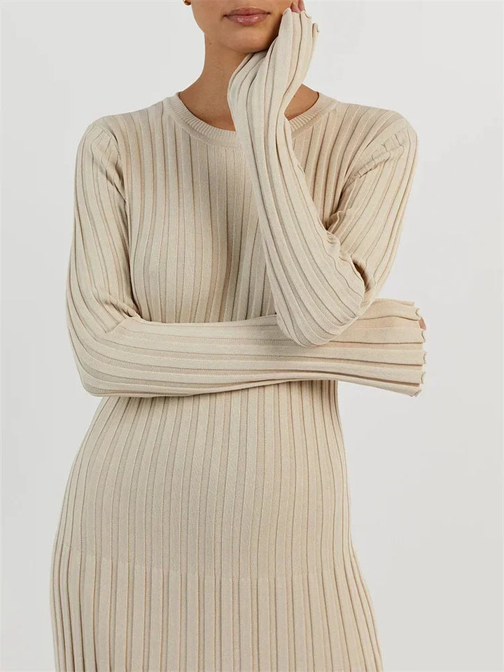Sasha | Lange jurk met plooien & aansluitende snit | Elegantie & comfort