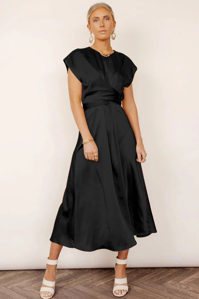 Evangeline| Elegante avondjurk van zijdesatijn, perfect voor speciale gelegenheden