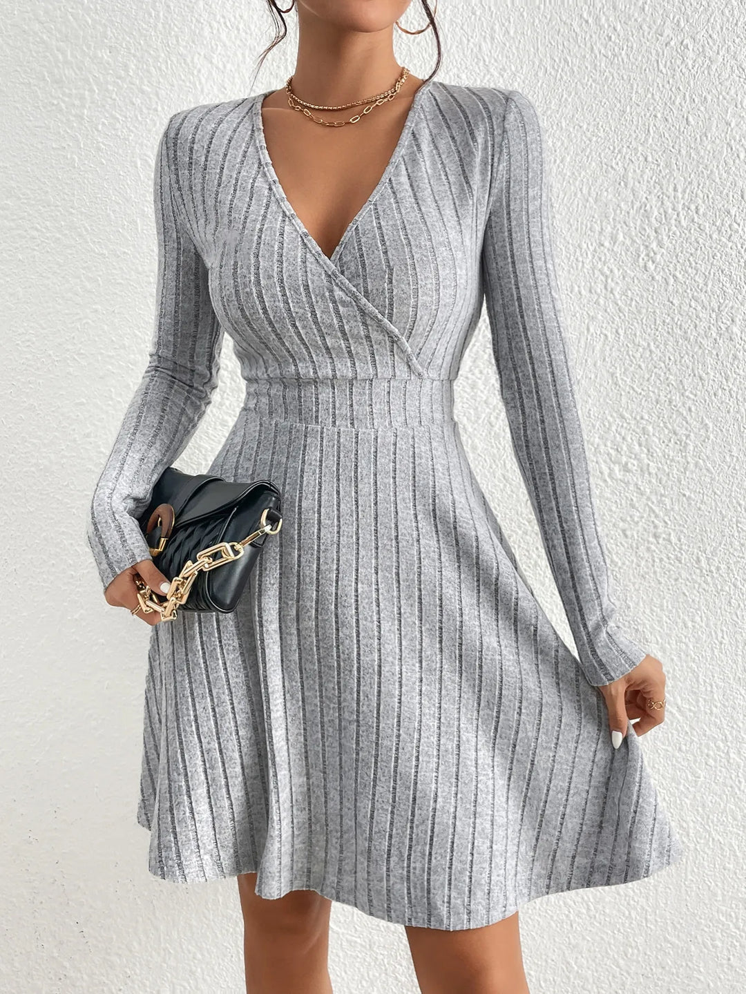 Amandine Chic Gebreide Jurk | V-hals & Lange Mouwen