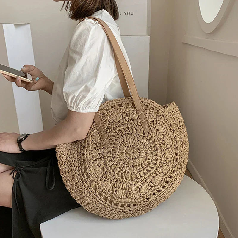 Ronde Strozak met Handgeweven Details en Zomerse Stijl