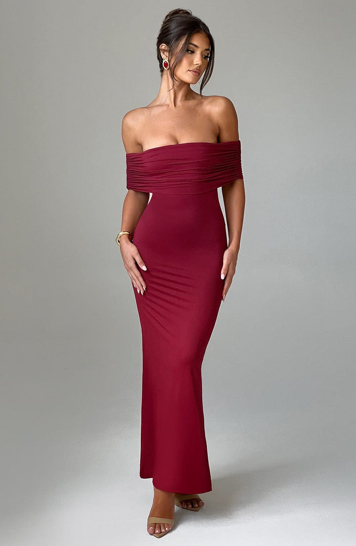 Femia | Eelegante Off-Shoulder Jurk