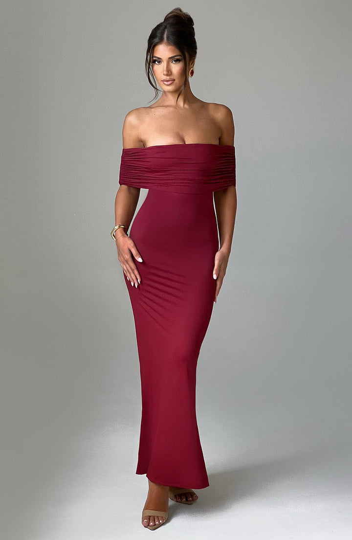 Femia | Eelegante Off-Shoulder Jurk
