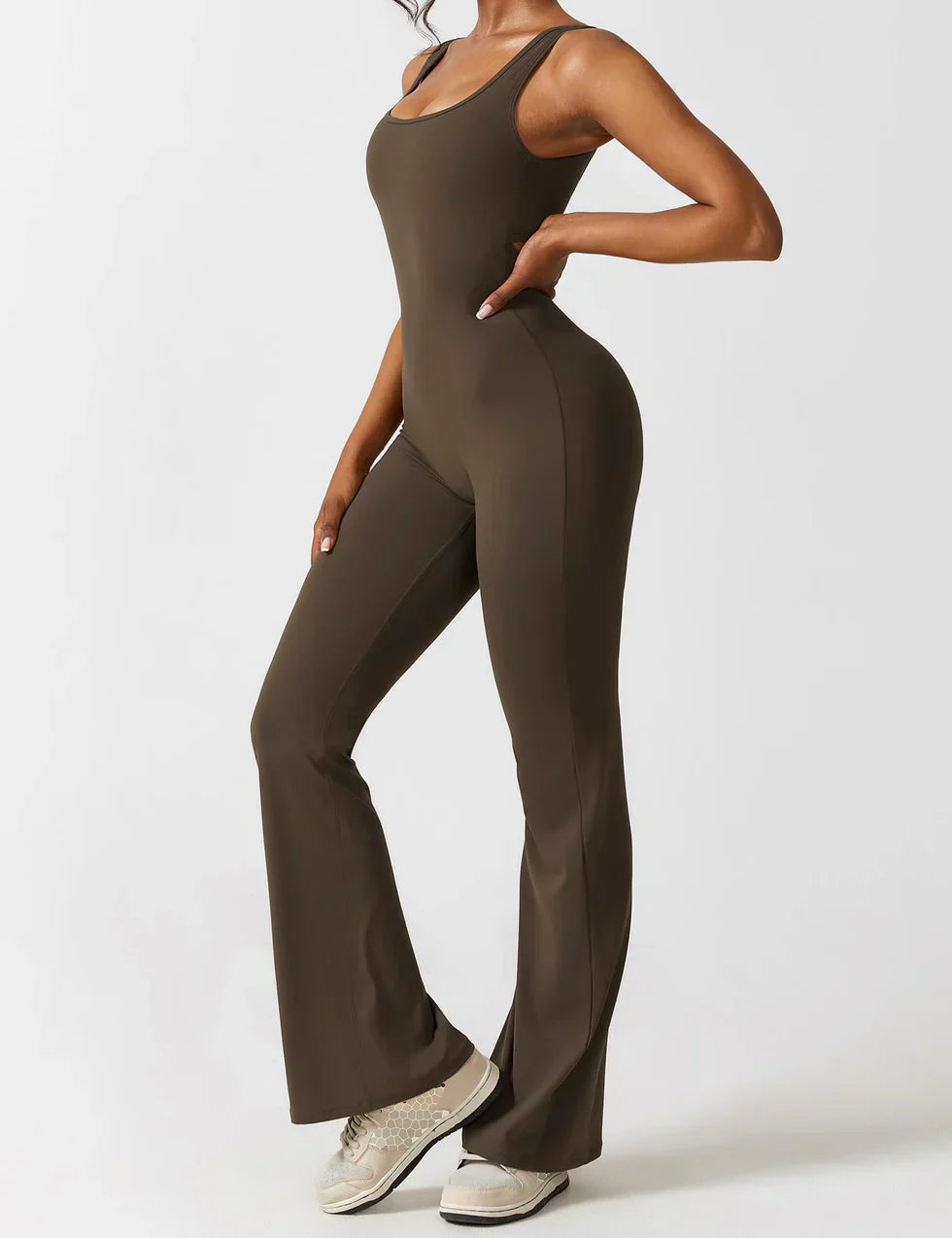 Elena Uitlopende jumpsuit met V-rug