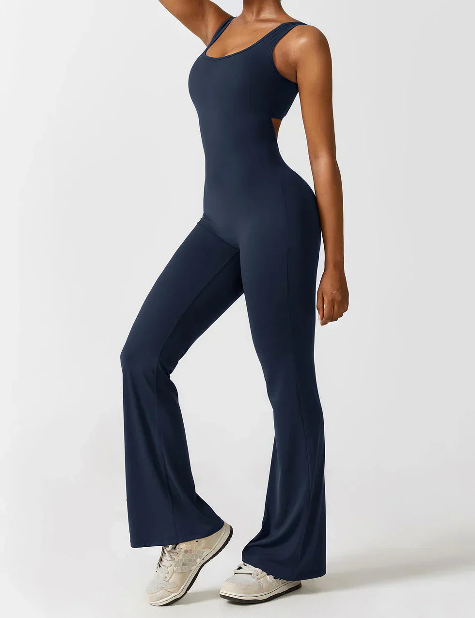 Elena Uitlopende jumpsuit met V-rug