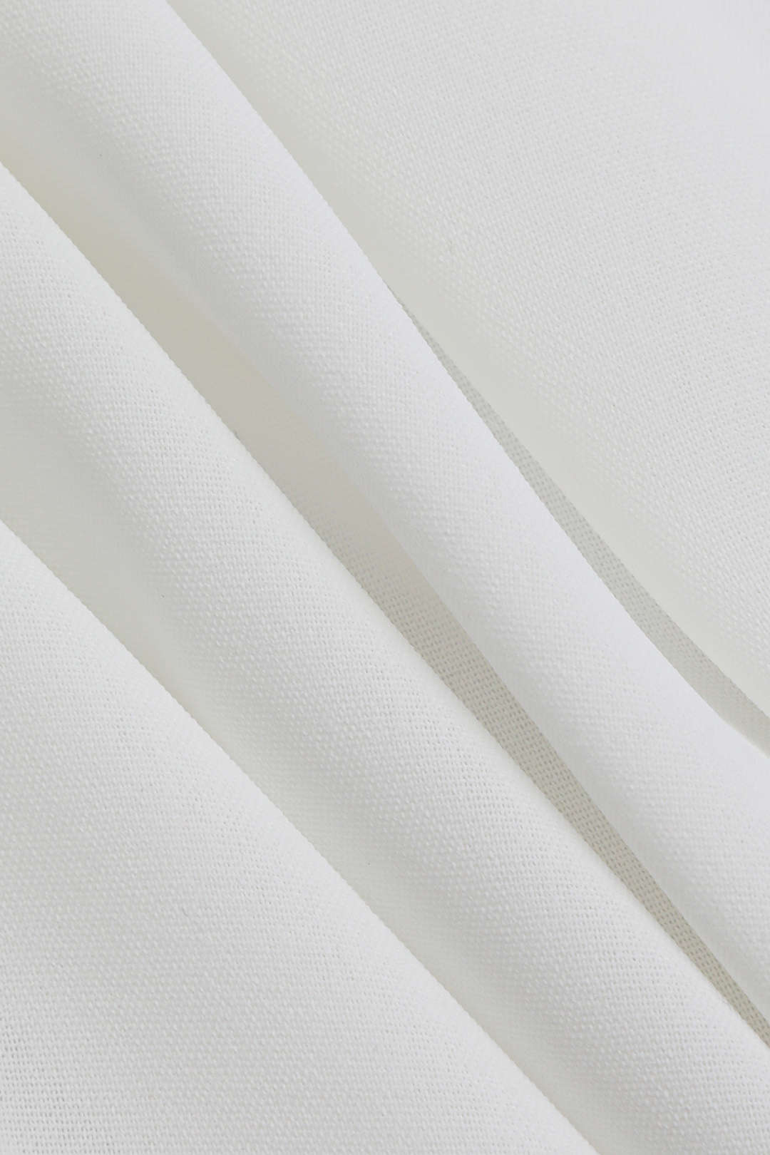 Vittoria damesshirt | Minimalistisch shirt met geknoopte zoom & opgerolde mouwen