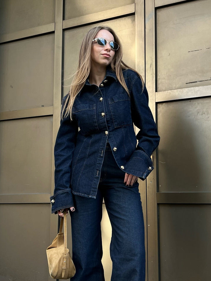 Denna dames denim set met flared jeans & oversized blouse | Veelzijdige & moderne combinaties