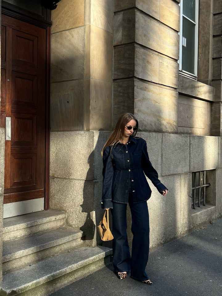 Denna dames denim set met flared jeans & oversized blouse | Veelzijdige & moderne combinaties
