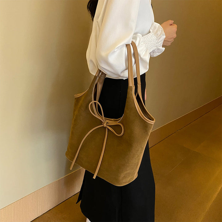Kim Elegante Tas – Stijlvolle Handtas met Vegan Suède & Leer en Strikdetail | Perfect voor Dagelijks Gebruik & Evenementen