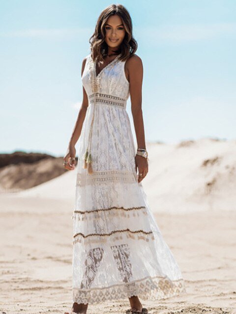 Avelyn | Vrouwelijke boho maxi jurk met kant & borduursel